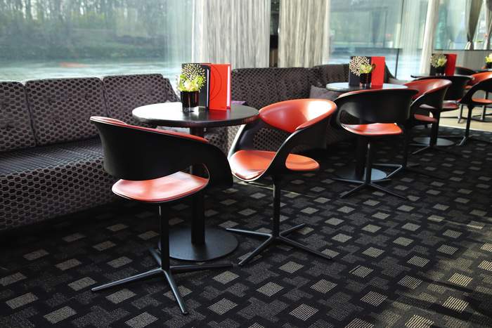 Scenic Luxury Cruises & Tours JADE Panorama Bar 1.JPG